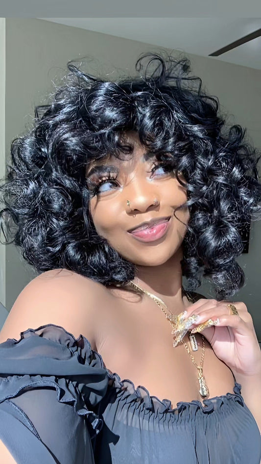 Perruque Bouncy Curl noire à frange .Perruque bouclée courte en fibre synthétique résistante à la chaleur .